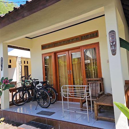 Mysterieus Gili Air Apartamento Exterior foto