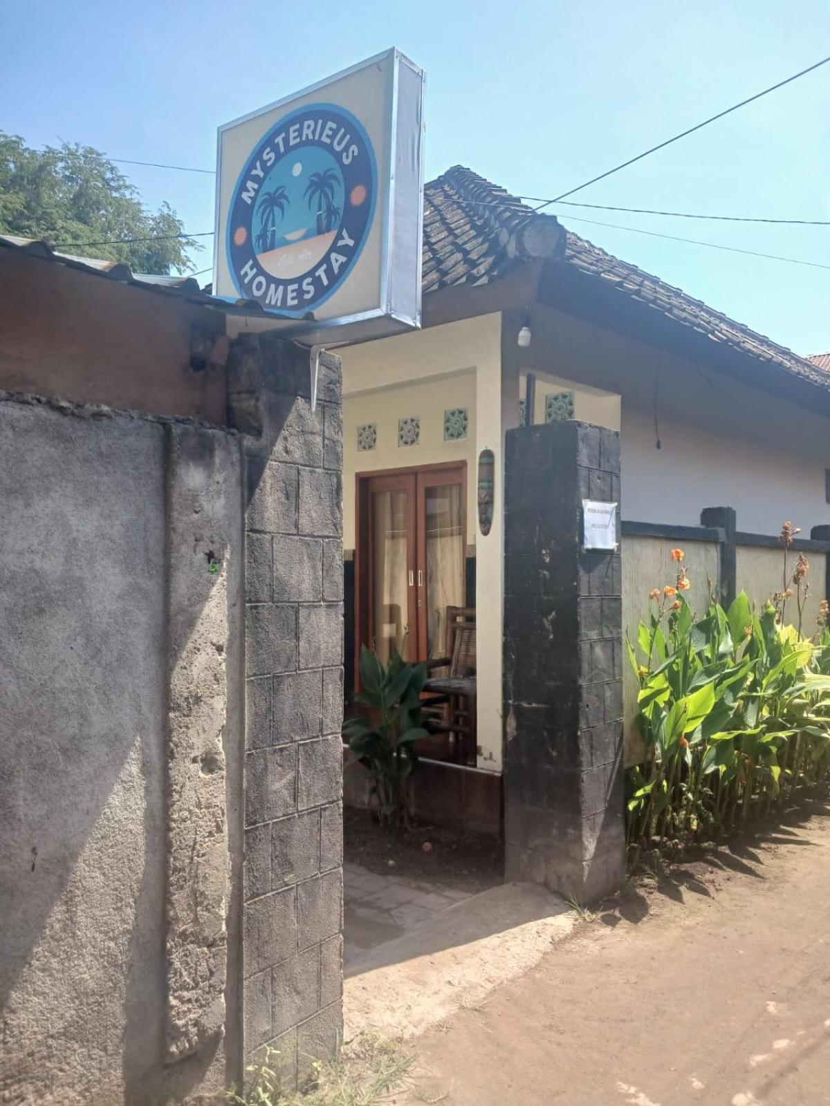 Mysterieus Gili Air Apartamento Exterior foto